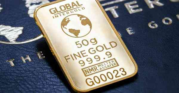 开心的走动画制作