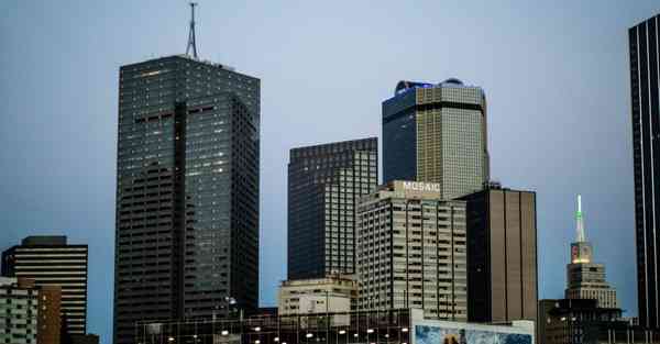 如何制作视频开场动画_如何制作视频开头教程