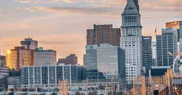 如何制作视频开场动画_如何制作视频开头教程