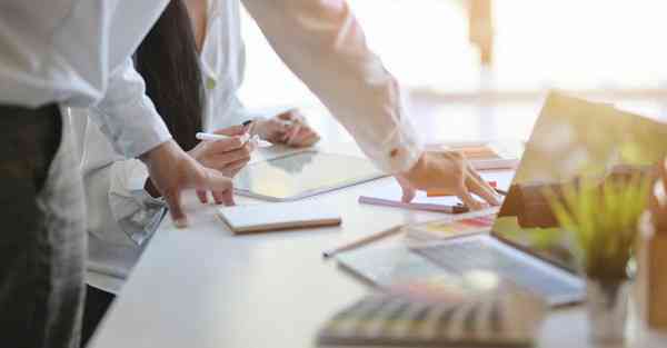 首部全电脑制作动画