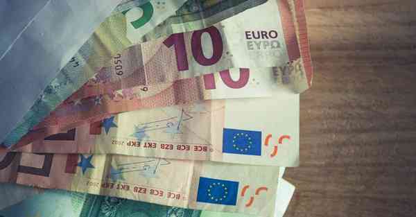 满屏动画文案怎么制作