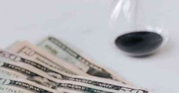 如何制作视频特效_如何制作视频特效动态图